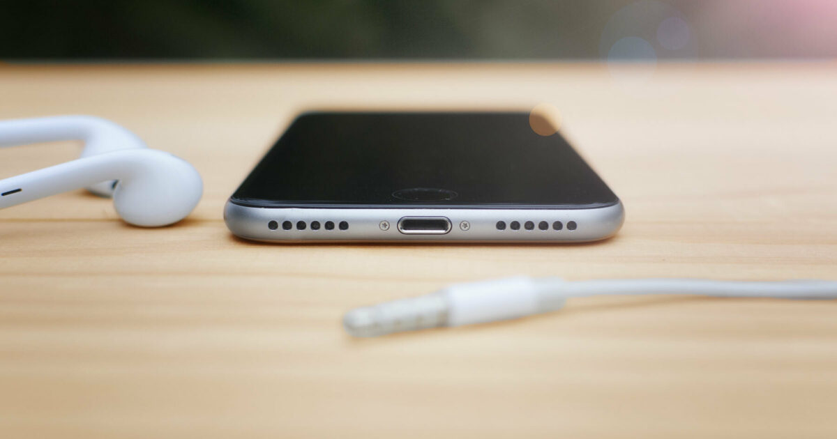 How Do Wireless Earbuds Work? Klipsch